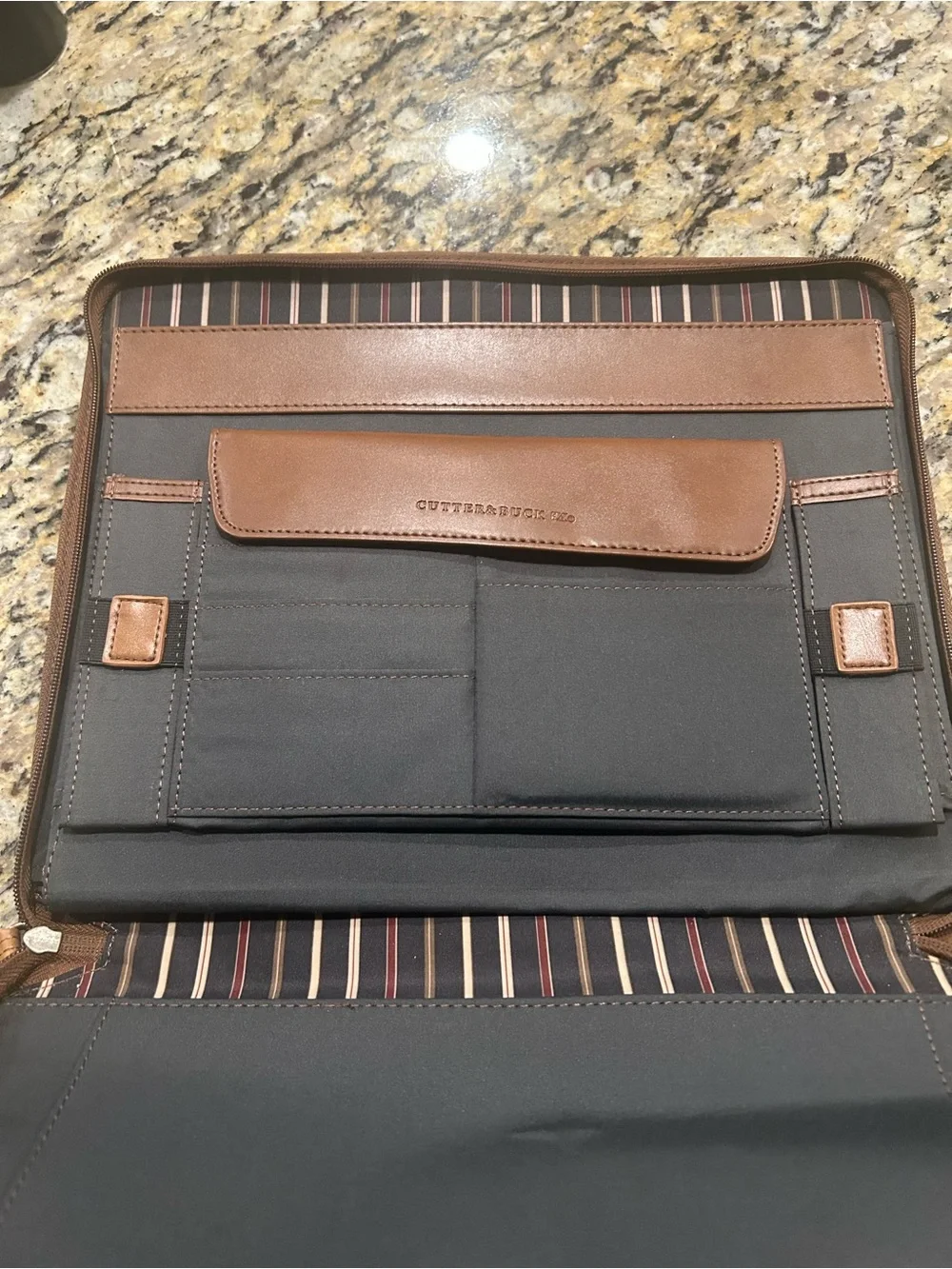 Cutter & Buck® Legacy BitCo Insurance Zippered Business Leather Padfolio